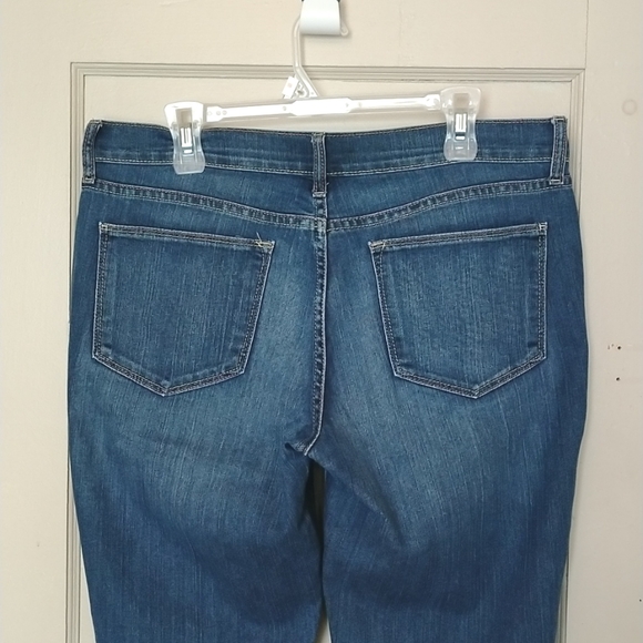 3/$30💜 GUC Old Navy 'The Flirt' Size 12 Tall Medium Wash Jeans - Picture 4 of 9